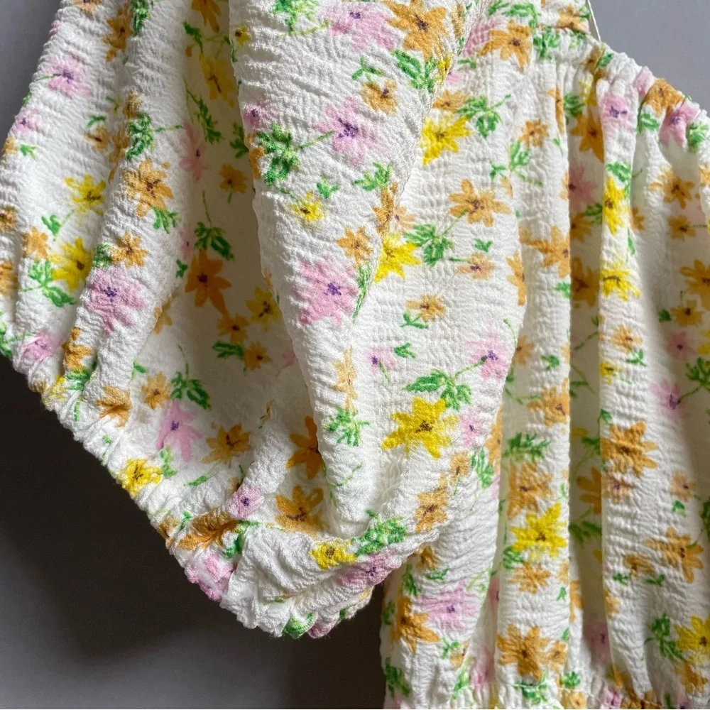 Elodie charming floral
